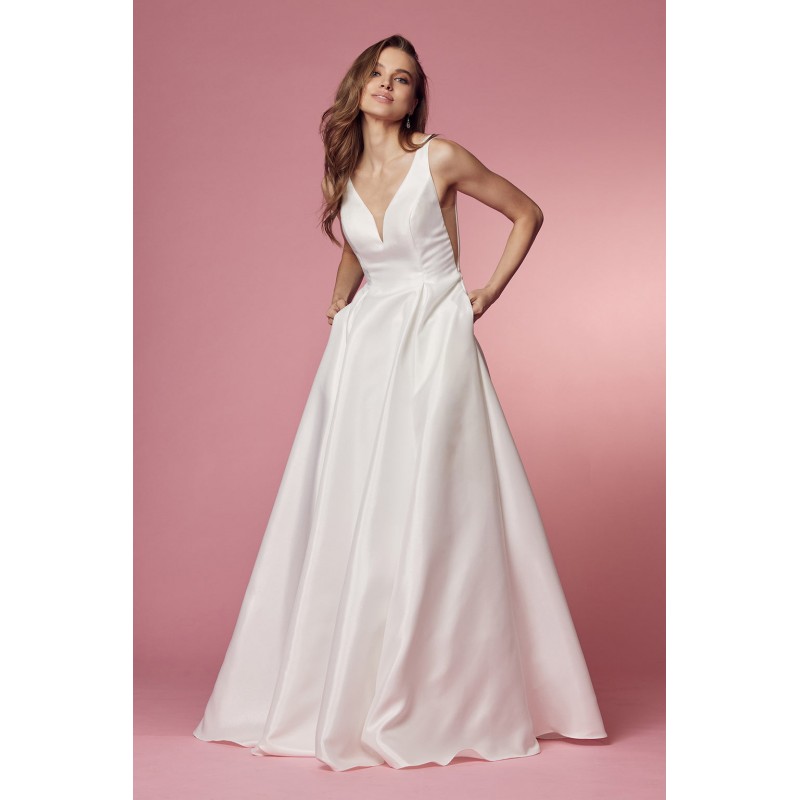 White Long V-Neck Taffeta Dress By Nox Anabel -E156W