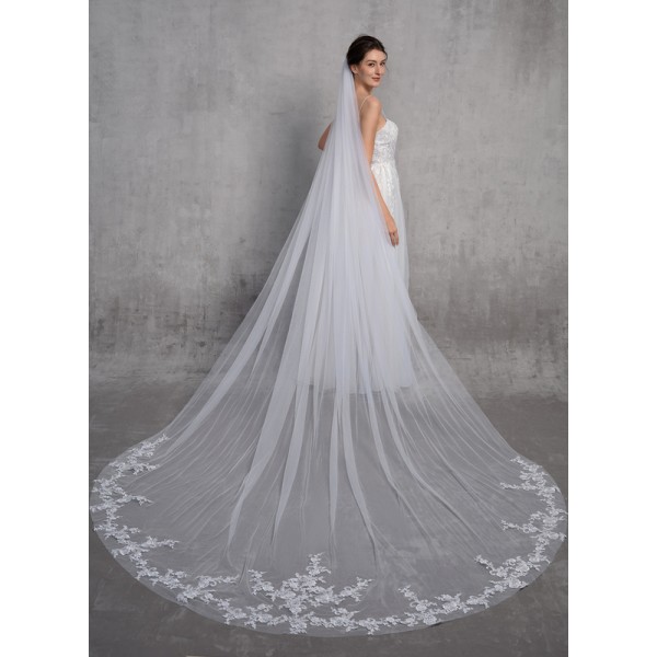One-tier Cut Edge Cathedral Bridal Veils With Applique