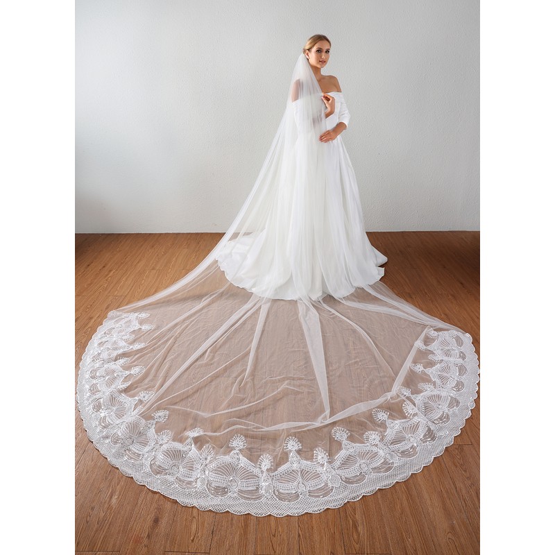 One-tier Sequin Trim Edge Cathedral Bridal Veils With Applique/Sequin/Lace