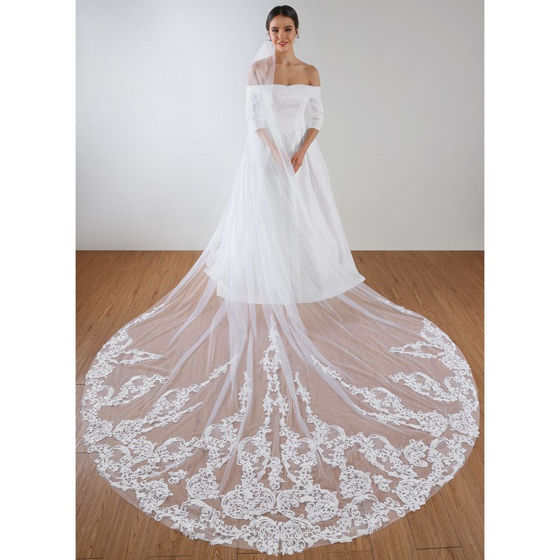 One-tier Lace Applique Edge Cathedral Bridal Veils With Applique/Sequin/Lace