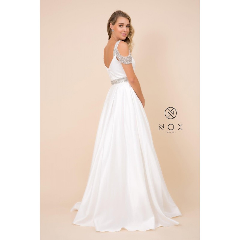 Long Classic Off Shoulder Wedding Dress White