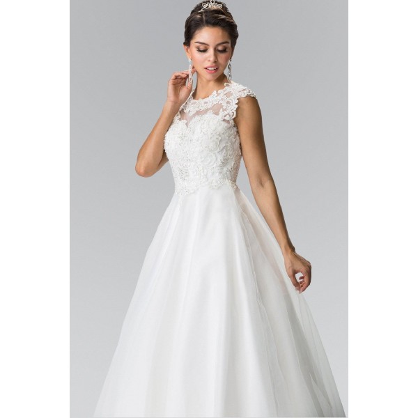 Lace Embellisehd Bodice Long Wedding Dress