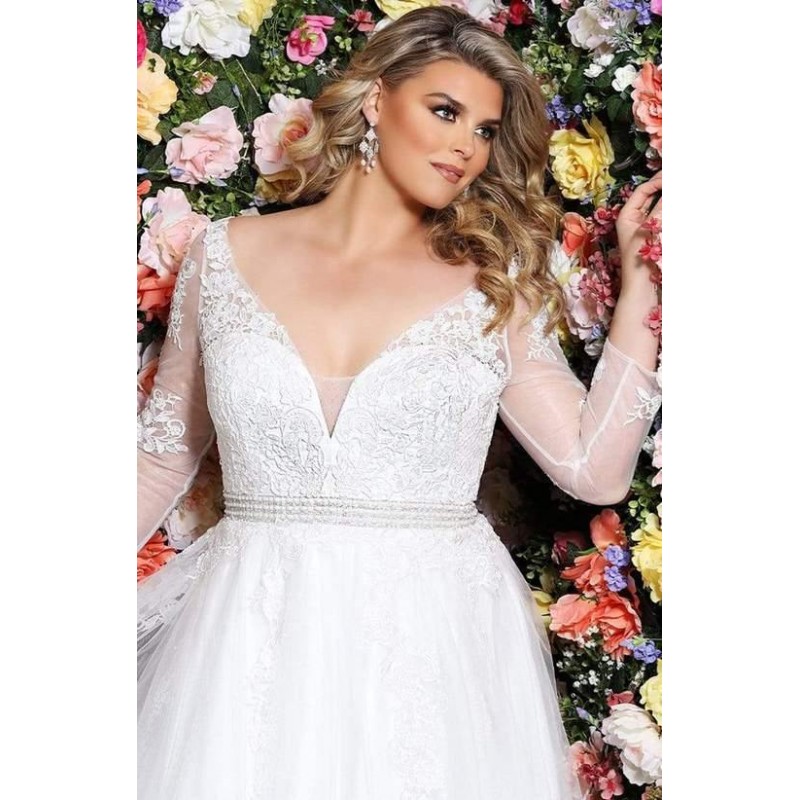 Sydneys Closet Plus Size Long Wedding Dress