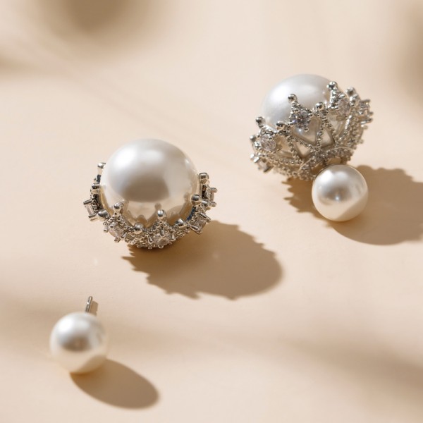 Exquisite Alloy/Imitation Pearls Ladies' Earrings