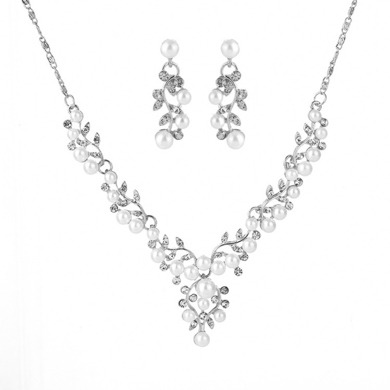 Alloy/Rhinestones/Imitation Pearls With Rhinestone/Imitation Pearls Ladies' Jewelry Sets