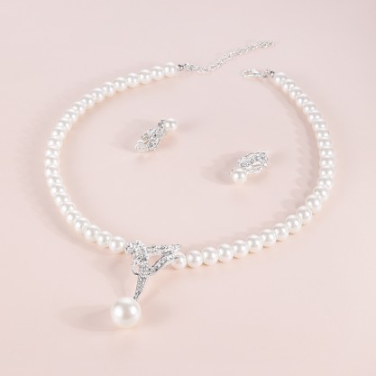 Hottest Alloy With Pearl/Rhinestone Jewelry Sets