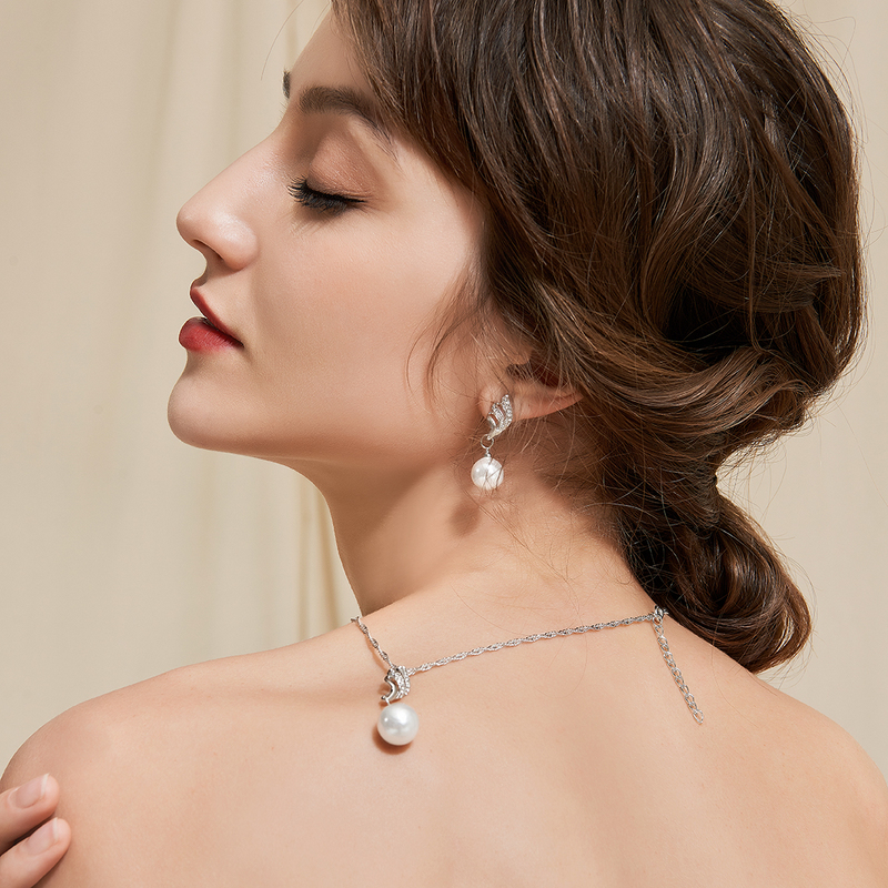 Elegant Alloy/Rhinestones/Imitation Pearls With Rhinestone Ladies' Jewelry Sets