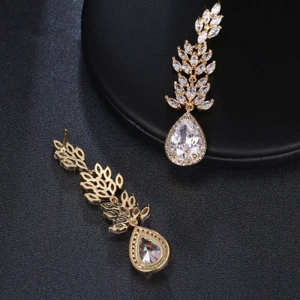 Ladies' Elegant Alloy/Zircon Cubic Zirconia Earrings For Bride/For Bridesmaid/For Mother