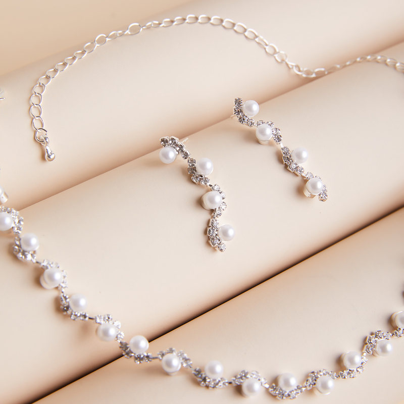Ladies' Stylish Alloy/Rhinestones/Imitation Pearls Jewelry Sets