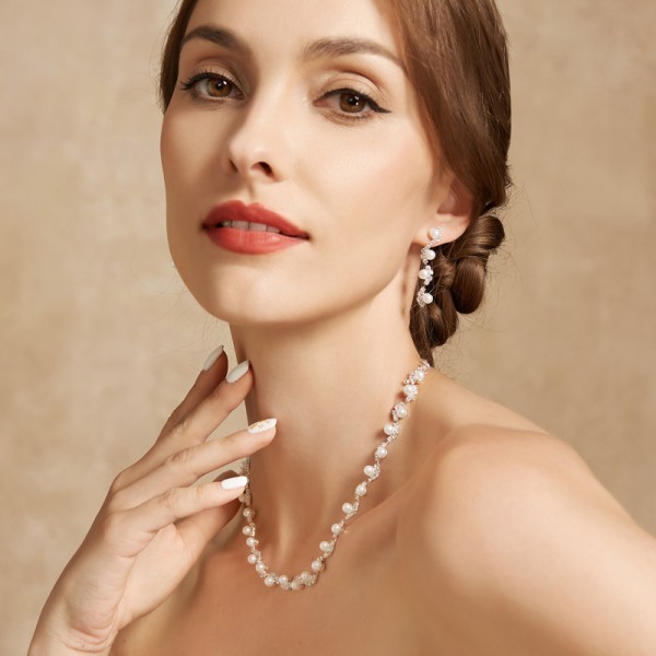 Ladies' Stylish Alloy/Rhinestones/Imitation Pearls Jewelry Sets