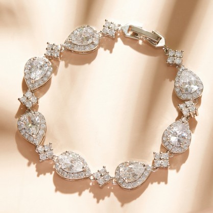 Beautiful Alloy/Rhinestones Bracelets For Her