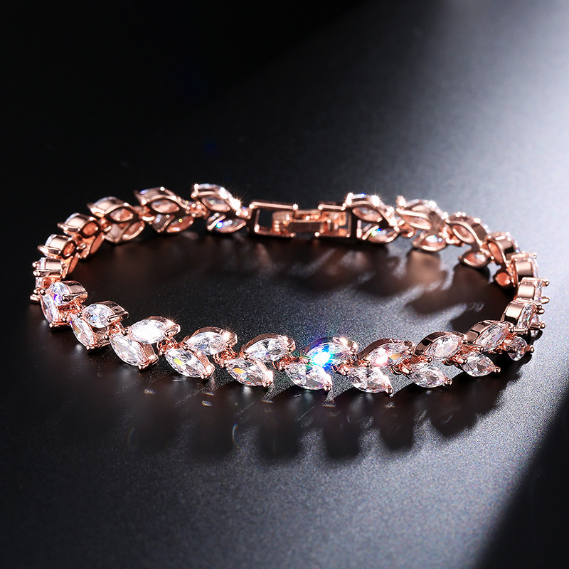 Non-personalized Ladies' Beautiful Zircon Bracelets For Her