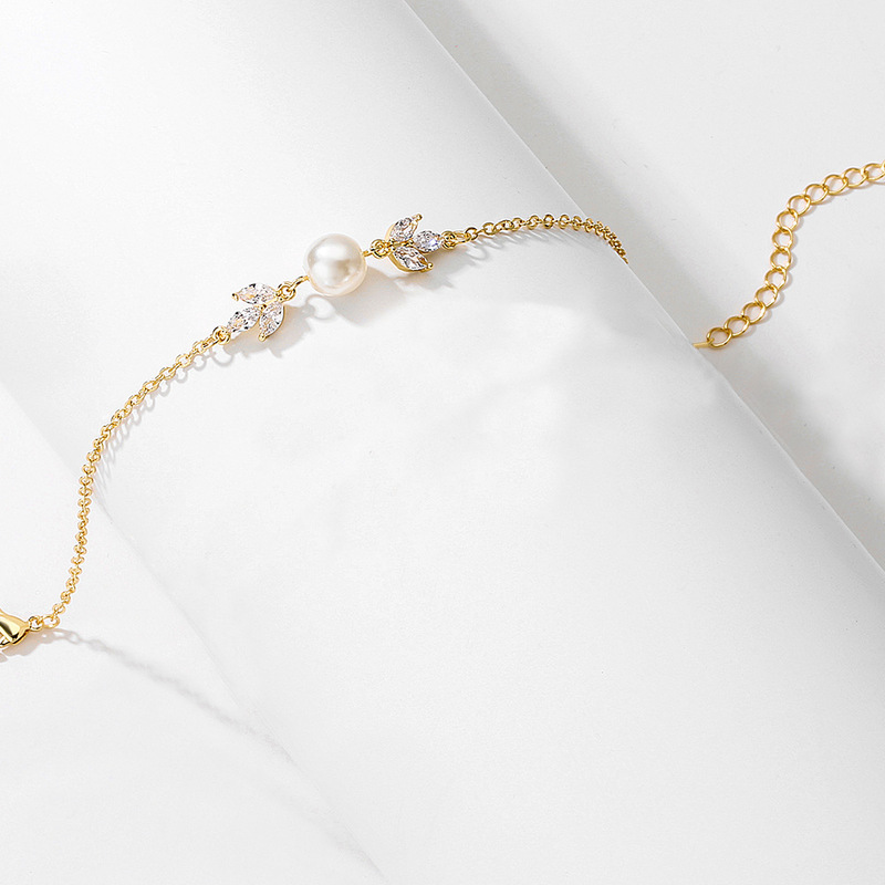 Ladies' Elegant Copper/Zircon/Imitation Pearls Bracelets For Her