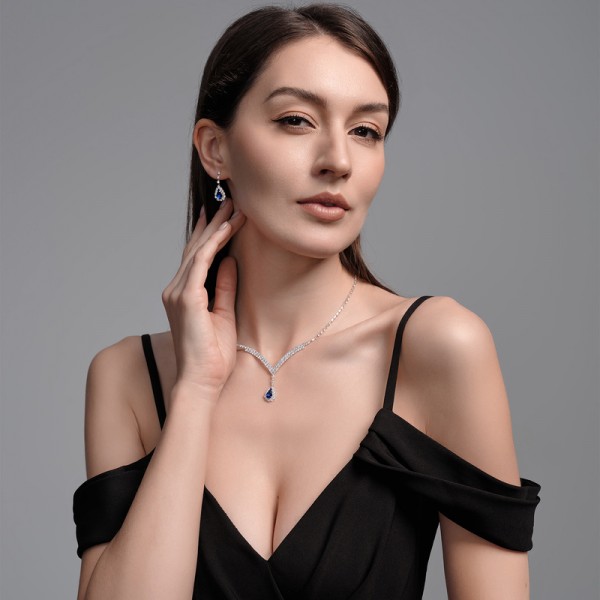 Gorgeous Alloy/Rhinestones Ladies' Jewelry Sets