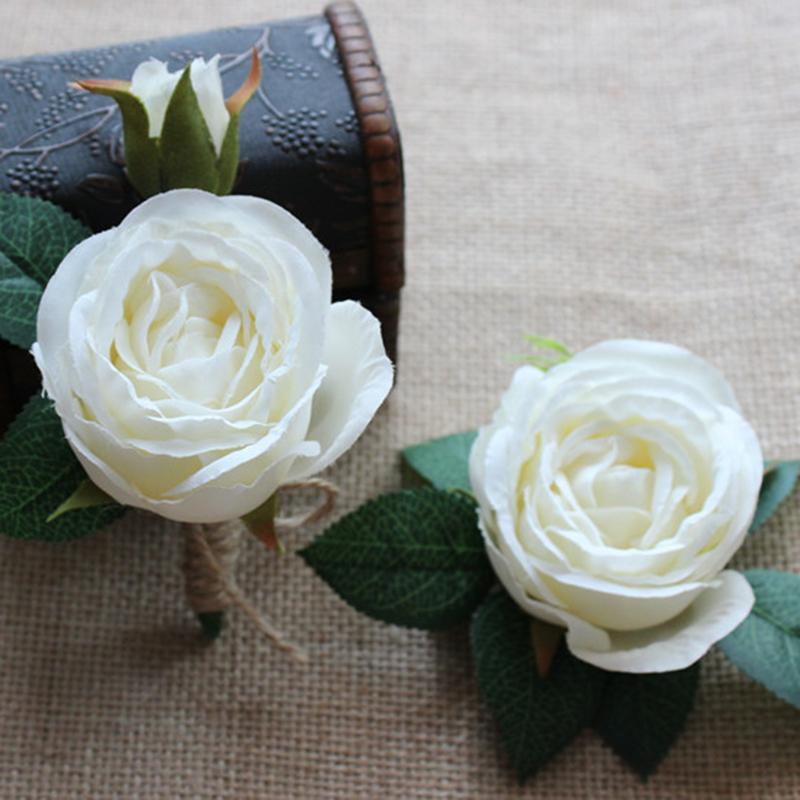Satin Boutonniere (Sold in a single piece) -
