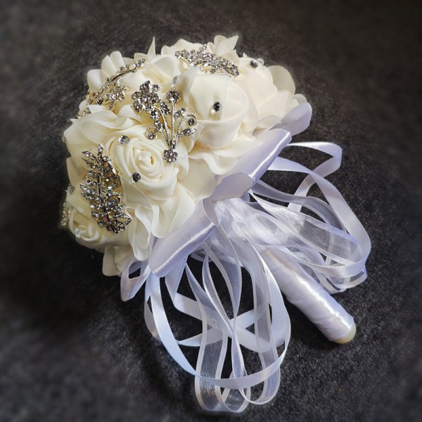 Pretty/Fancy/Fascinating/Graceful Cloth/Silk Flower/Plastic Bridal Bouquets -