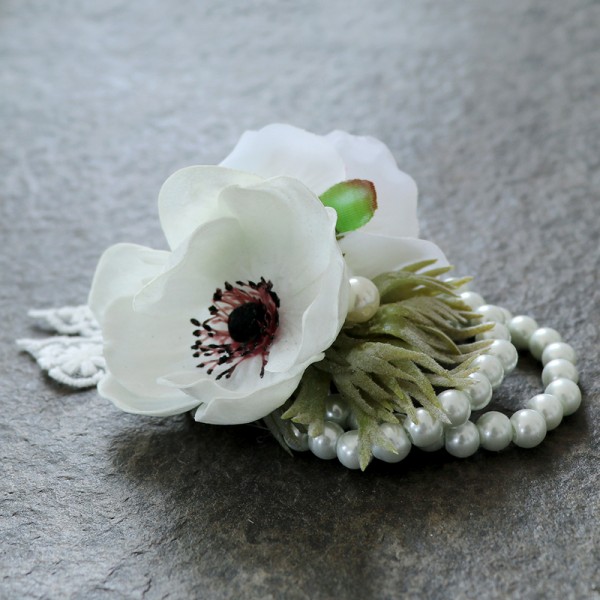 Elegant/Fascinating/Dreamlike Plastic/Artificial Flower Wrist Corsage -