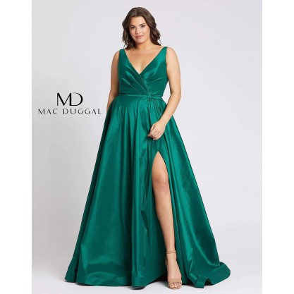 Mac Duggal Fabulouss Long Plus Size Prom Dress 67227F
