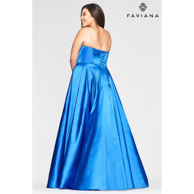 Faviana 9497 Long Plus Size Formal Prom Gown